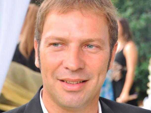 Despidieron los restos del periodista Gustavo Valenza