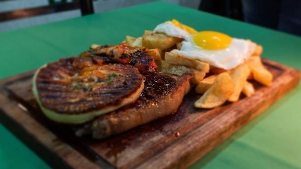 Los cortes de carne en este restaurante se destacan por ser premium. Los cortes de carne en este restaurante se destacan por ser premium.