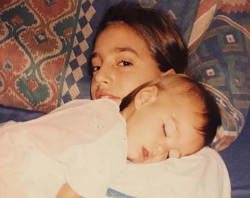 El tierno posteo de Tamara Pettinato con fotos de su hermano Felipe de bebé