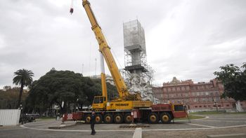 sigue la polemica por el traslado de la estatua de colon sigue la polemica por el traslado de la estatua de colon