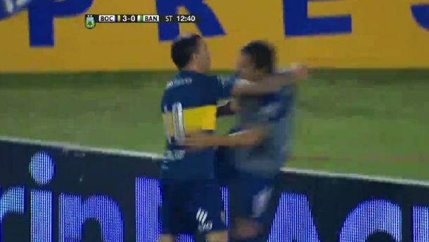 Con gol de Tevez, Boca goleó a Banfield y se metió en octavos de la Copa