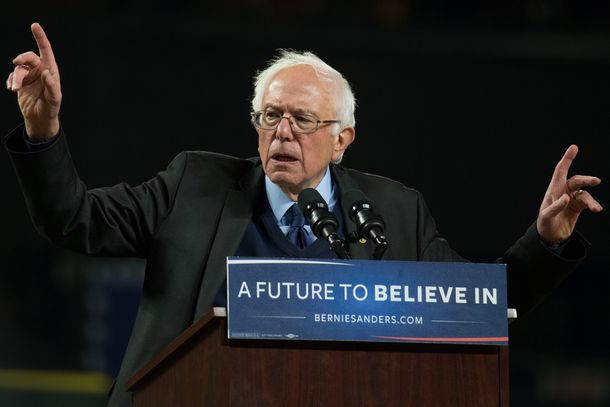Sanders alcanzó dos nuevas victorias ante Clinton en Alaska y Washington