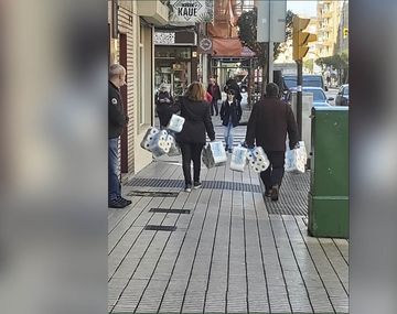 España deja salir a menores en medio del coronavirus