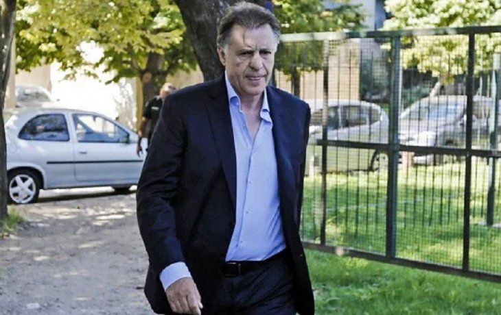 Cristóbal López fuerte contra Alconada Mon:  No sé si sos un idiota o un sinvergüenza