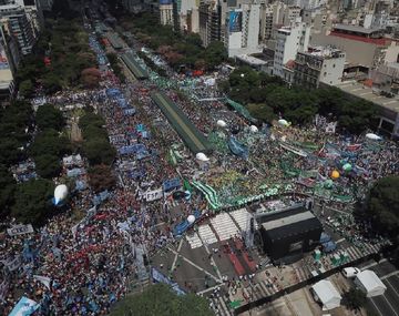 Marcha de Moyano contra el Gobierno.