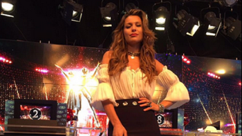 con su particular tono, pampita le respondio a sabrina rojas: lo lamento si se siente mal con su particular tono, pampita le respondio a sabrina rojas: lo lamento si se siente mal