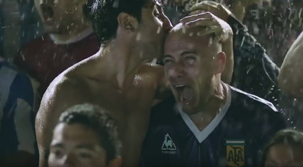 La Embajada de Rusia le respondió a TyC por su spot homofóbico