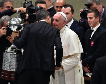 Regresó la delegación cuerva que visitó al Papa