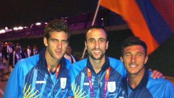 los deportistas argentinos, desde adentro de la ceremonia los deportistas argentinos, desde adentro de la ceremonia