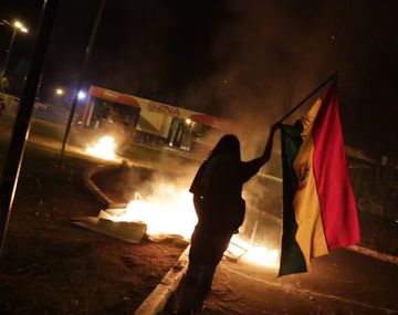 Incertidumbre y violencia en Bolivia luego de las elecciones: otra vez habría balotaje