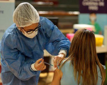 Coronavirus: vacunado y con síntomas leves