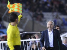 sabella volvio a cerrarle la puerta al regreso de tevez sabella volvio a cerrarle la puerta al regreso de tevez