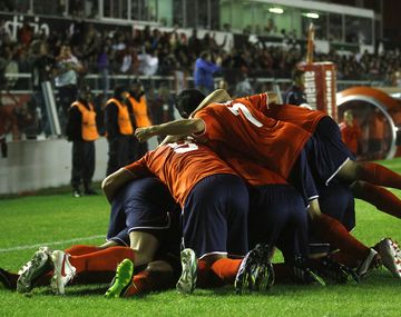 Independiente festejó gracias a un tremendo golazo de Vidal