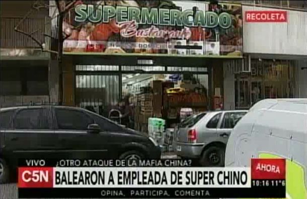 Balearon a una empleada de un súper chino e investigan si fue un ataque mafioso