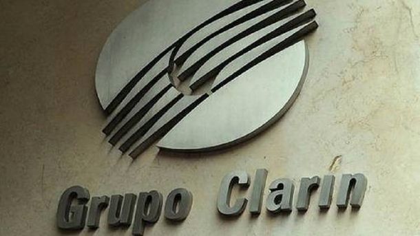 El randazzismo en contra de la fusión entre Telecom y Clarín