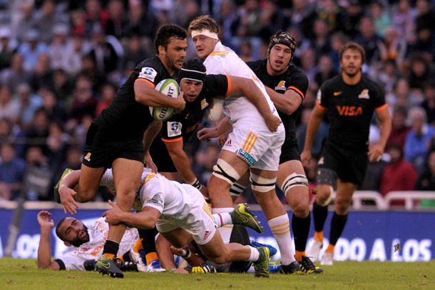 Debut con derrota para los Jaguares en Argentina
