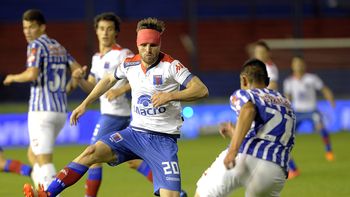 con goles de luna e izaguirre, tigre vencio a godoy cruz en victoria con goles de luna e izaguirre, tigre vencio a godoy cruz en victoria