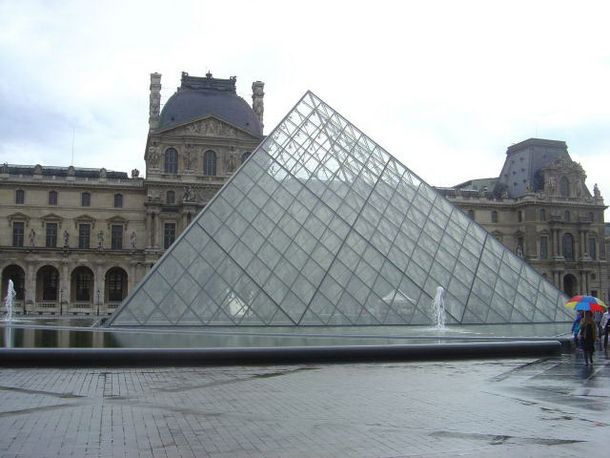 Louvre%20Paris%207-04_web