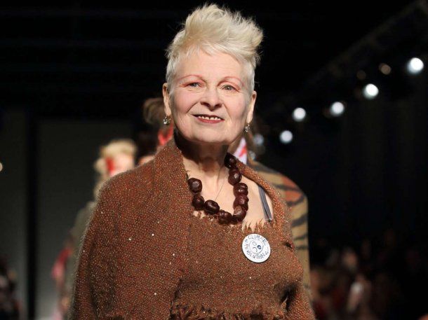 A los 81 años, murió la diseñadora de moda e ícono punk Vivienne Westwood