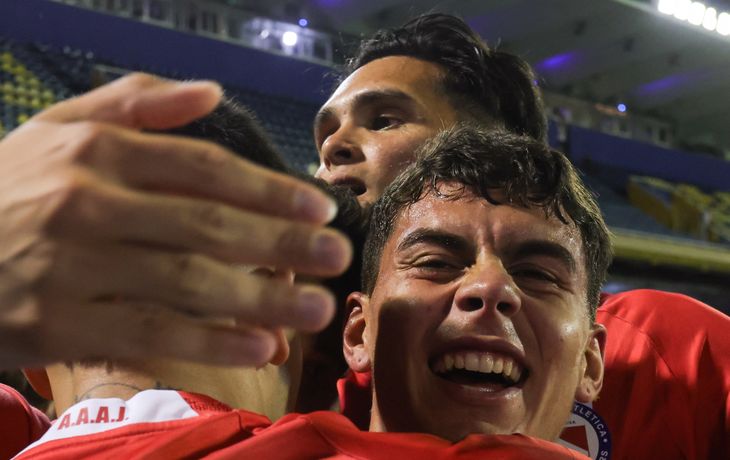 La cuenta oficial de Argentinos chicaneó a un hincha de Belgrano y se volvió viral