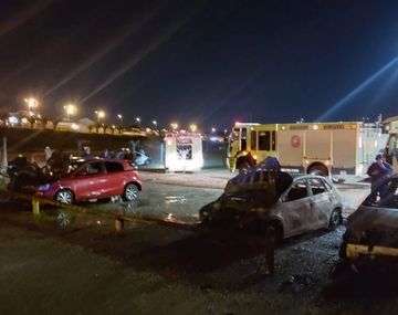 Incendiaron autos de jugadores de Aldosivi