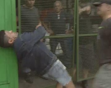 Brutal golpiza a un hombre al que acusaron de abusar de una mujer en un colectivo