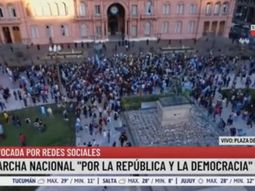 Floja convocatoria de Macri y Milei: muy pocos libertarios marcharon a Plaza de Mayo