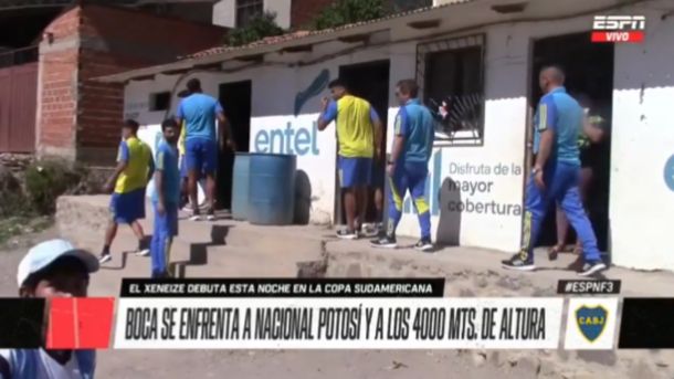 Boca comenzó su travesía a Potosí con una parada técnica para ir al baño