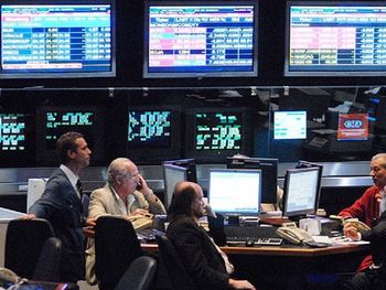 La Bolsa porteña se hundió 4% impulsado por Petrobras y los bancos