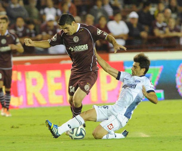 Lanús derrotó a Quilmes, que se hunde en el descenso