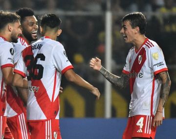 River se impuso 2-0 ante Táchira en el debut de la Copa Libertadores