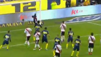 El mal cálculo del arquero riverplatense El mal cálculo del arquero riverplatense