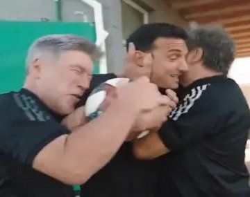 También es actor: el video de Scaloni en la presentación de la despedida de Maxi Rodríguez
