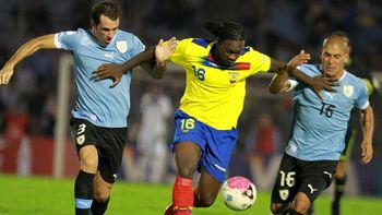 ecuador vencio a uruguay y puso un pie en el mundial ecuador vencio a uruguay y puso un pie en el mundial