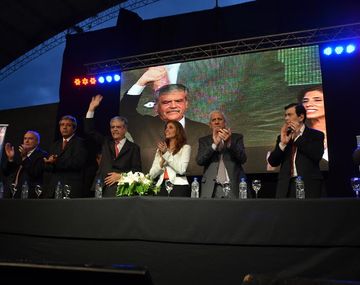 De Vido encabezó la inauguración de una planta potabilizadora en Santiago