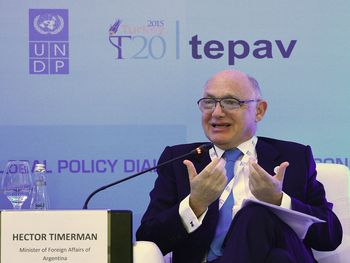 La economía no es la que va a resolver el problema por el que sufre el mundo