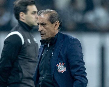 Corinthians despidió a Ramón Díaz y ya suena un insólito candidato