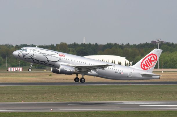 Lanzan el vuelo internacional más corto del mundo