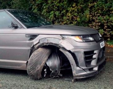 El Kun Agüero chocó cuando iba a entrenar: así quedó su camioneta