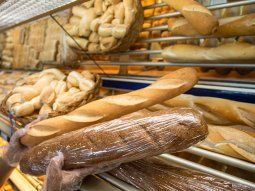 El Gobierno acordó un precio razonable para el pan: no llegará a los $400