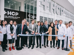 Día histórico: Achával y Kicillof inauguraron el Hospital Central de Pilar