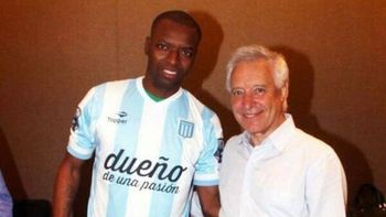 racing consiguio su primer refuerzo: llego el colombiano wason renteria racing consiguio su primer refuerzo: llego el colombiano wason renteria