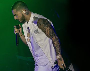 Un músico de Maluma, detenido por violencia