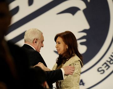 Cristina brinda su último discurso como Presidenta en la Bolsa de Comercio