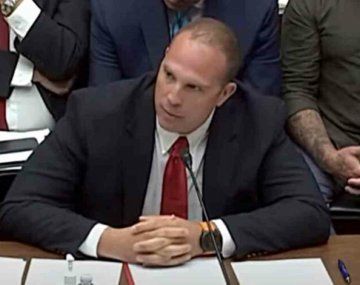 Expiloto de Marina afirmó que EEUU rescató restos biológicos no humanos de OVNIS