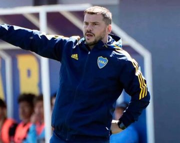 Herrón empieza a marcar su estilo en Boca: vuelve un apuntado por los hinchas