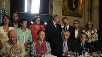 la oposicion encabeza una audiencia publica en homenaje al fallecido fiscal nisman la oposicion encabeza una audiencia publica en homenaje al fallecido fiscal nisman