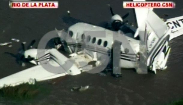 Ya fueron retirados los cuerpos de la avioneta