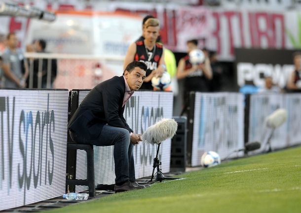 Federico Andrada rescinde con Vélez y debe volver a River
