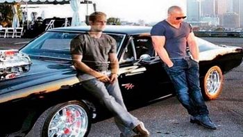 revolucion por una foto del fantasma de paul walker con vin diesel revolucion por una foto del fantasma de paul walker con vin diesel